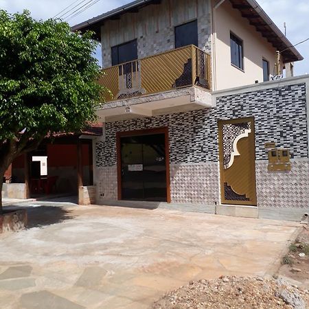 Suites Flor de Lis Pirenópolis Exterior foto